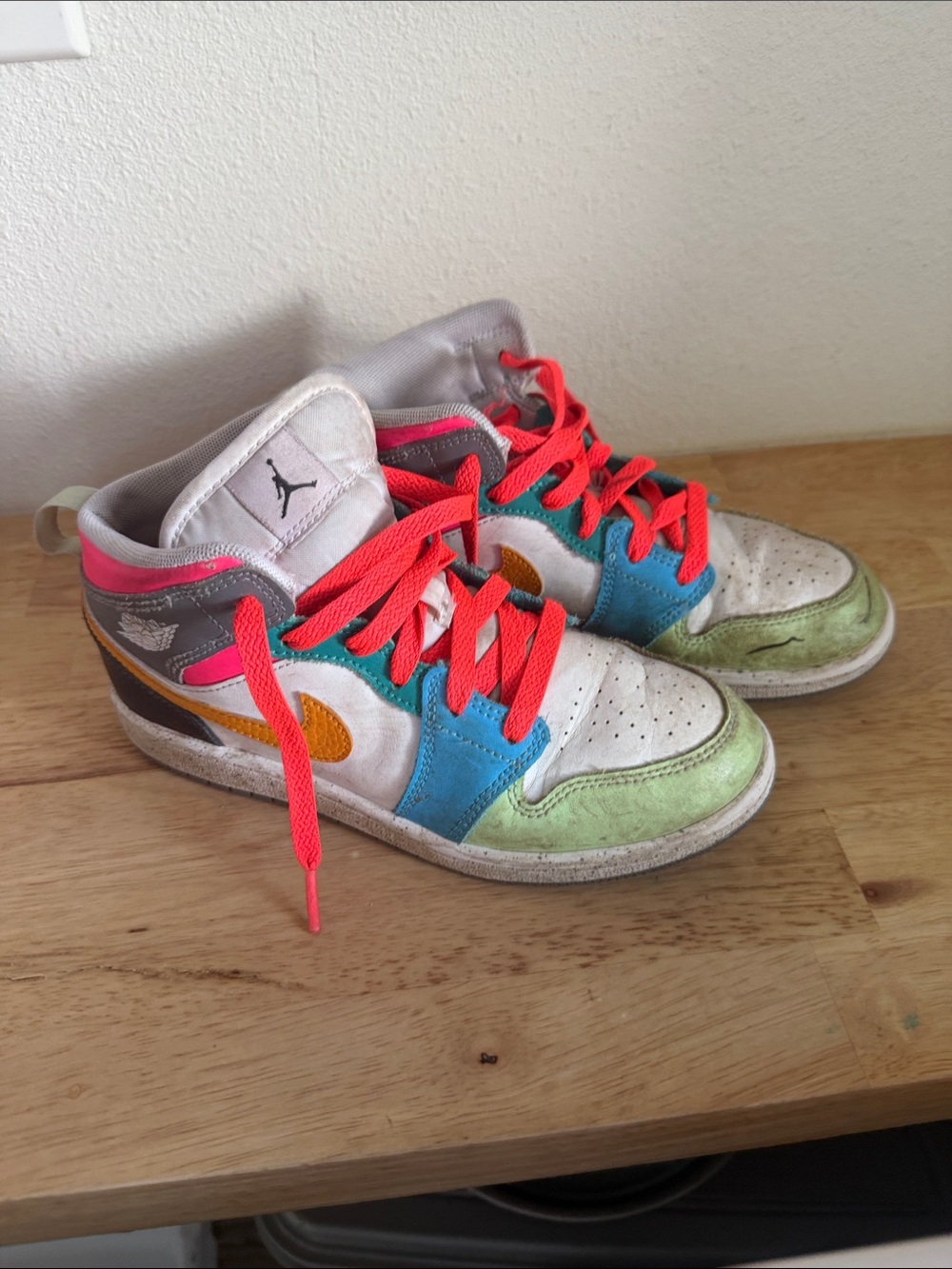 Nike Jordan Kids' Colorblock Mid-Top Sneakers - Multi/Neon Pink